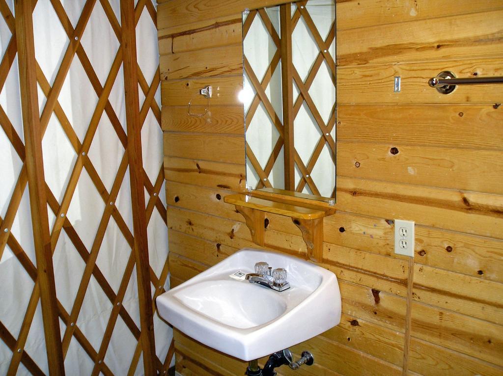 Yosemite Lakes Hillside Yurt 1 Harden Flat Zewnętrze zdjęcie